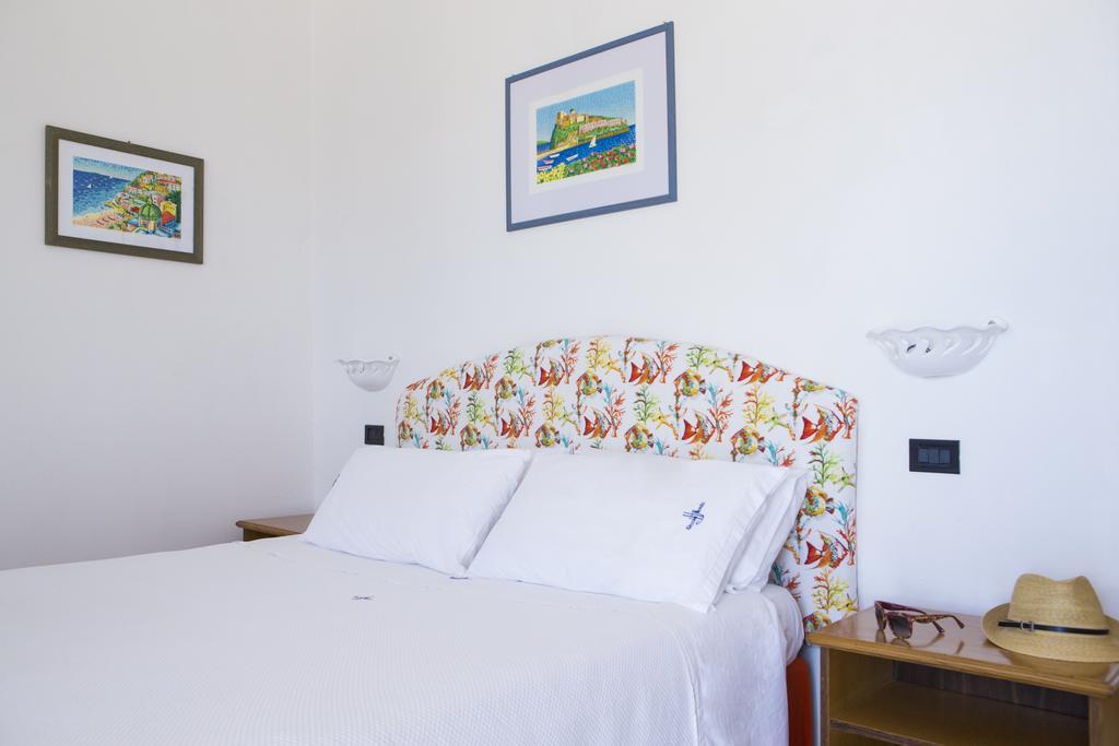 Double Room with Sea View,405391428:JPEG