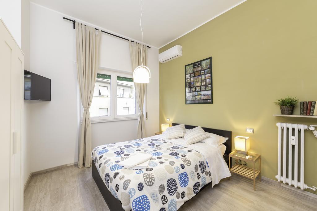 Quarto Duplo com Banheiro Privativo Externo