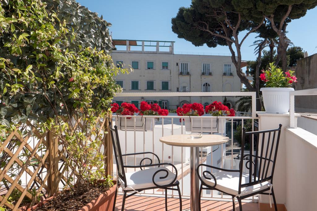 Double Room Balcony,823035563:JPEG