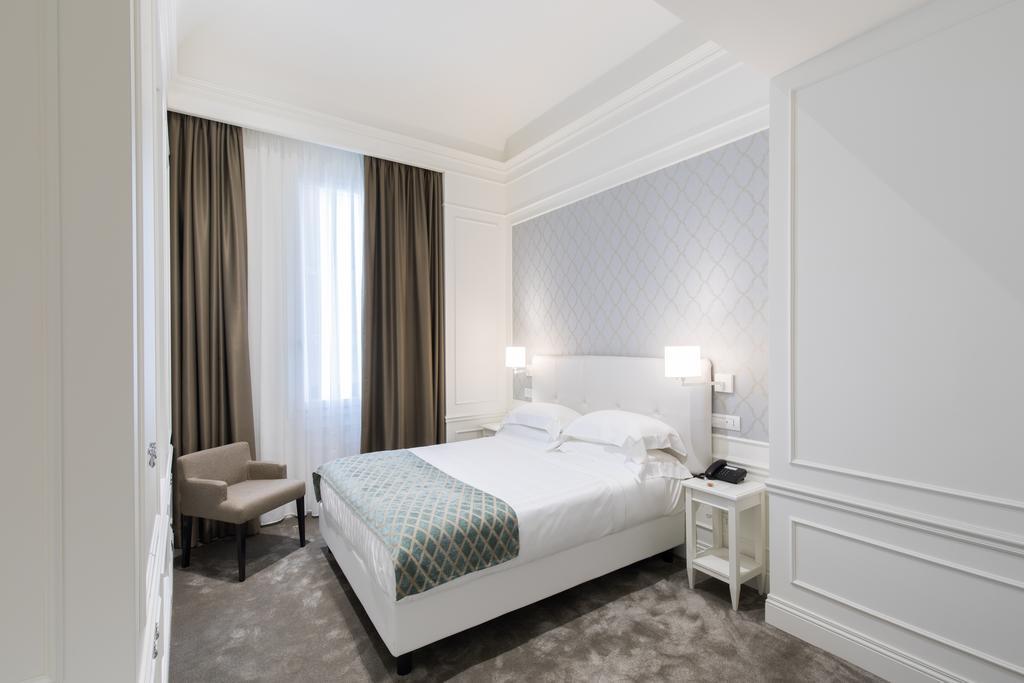 Executive Double or Twin Room Sea View