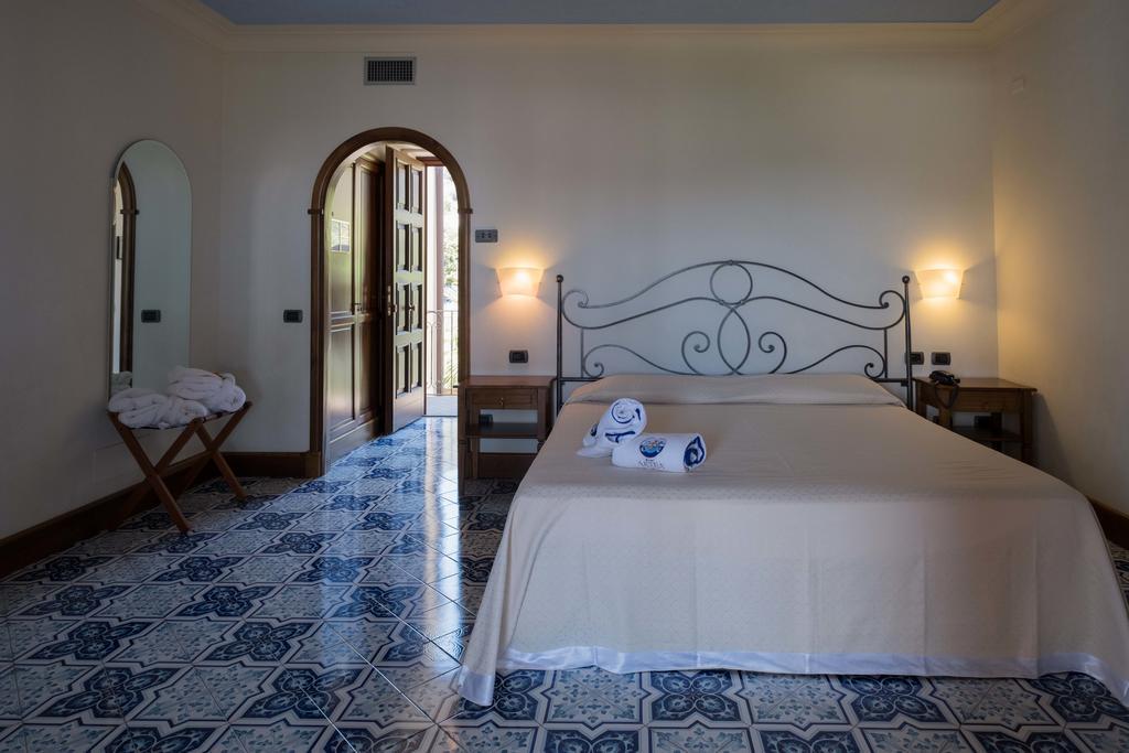 Comfort Double or Twin Room swimming pool view,415813698:JPEG