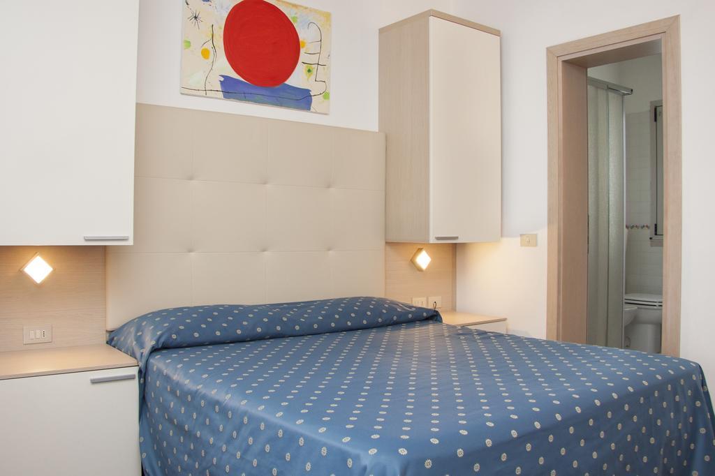 Standard Double Room,124304511:JPEG