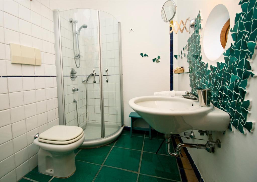 Deluxe Suite with Sea View