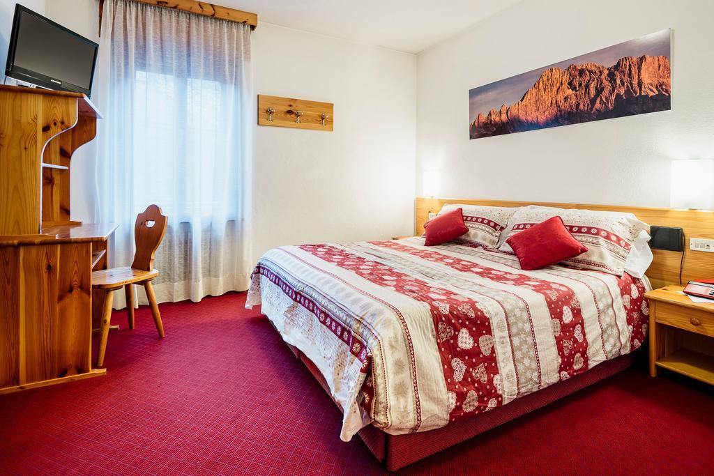 Classic Double or Twin Room,422724552:JPEG