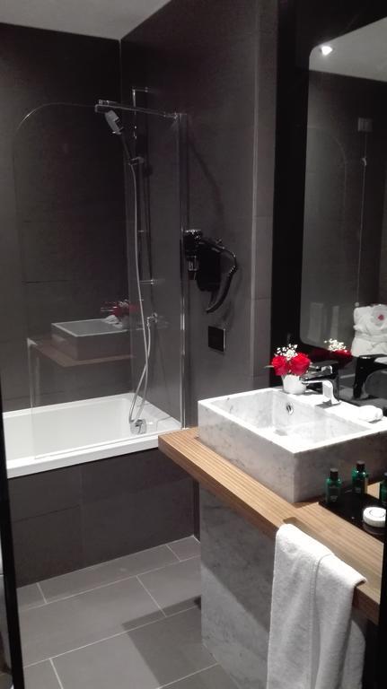 Double or Twin Room,434436312:JPEG