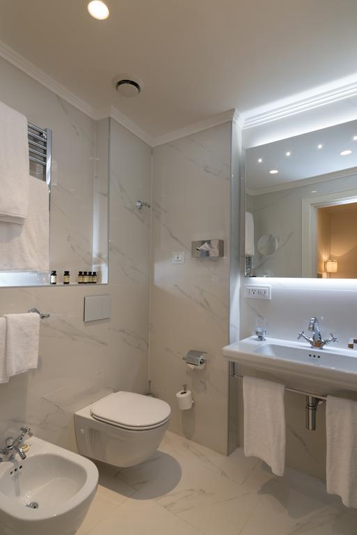 Chambre Double Supérieure (1 Adulte)