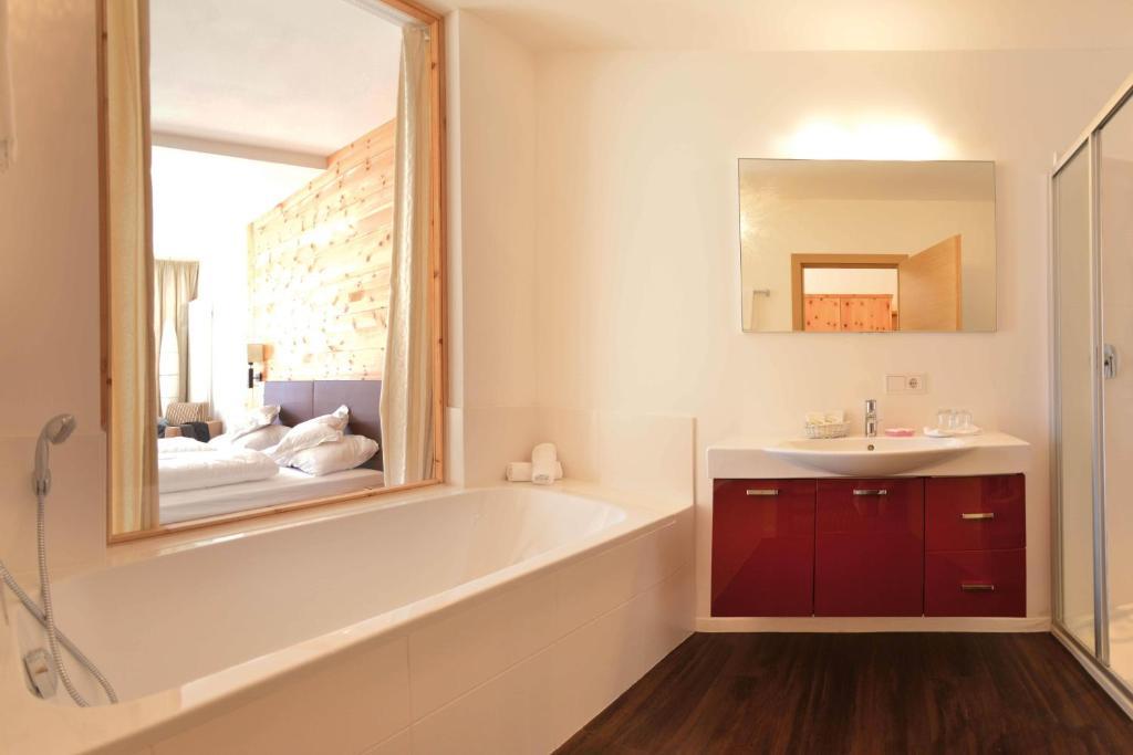 Superior Double Room Mountain View