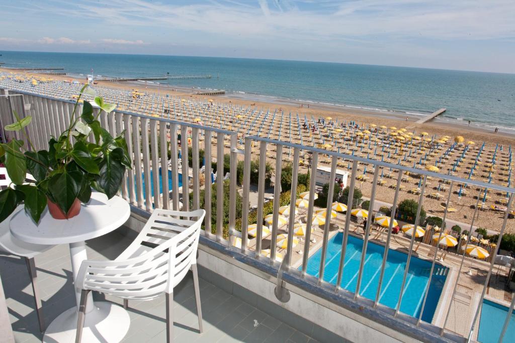 Deluxe Tweepersoonskamer met Recht Uitzicht op Zee