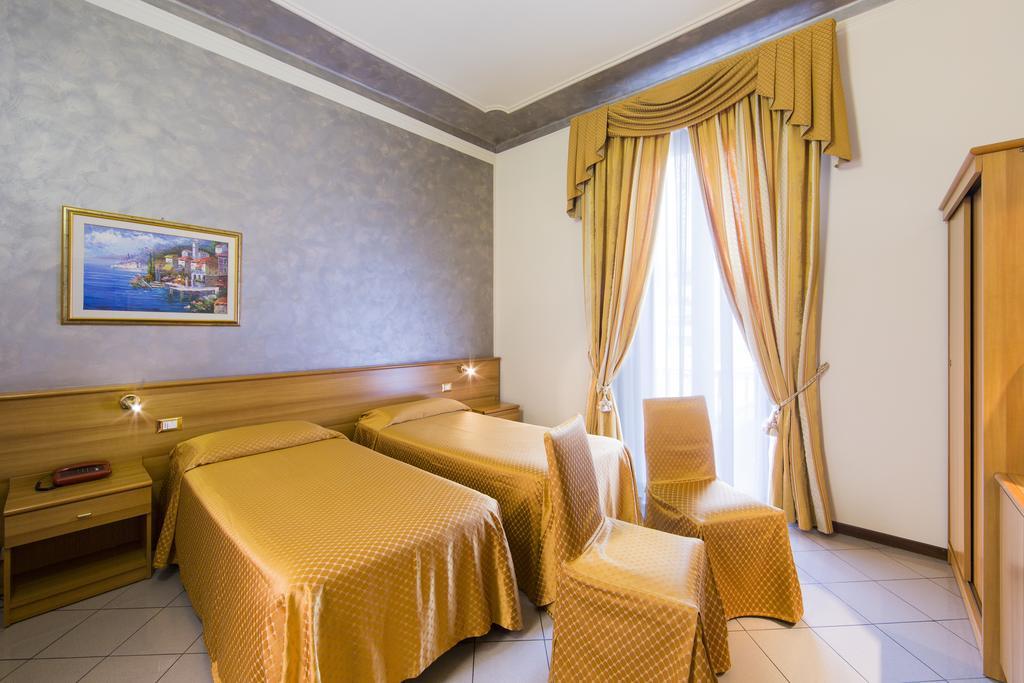 Double or Twin Room,445274805:JPEG