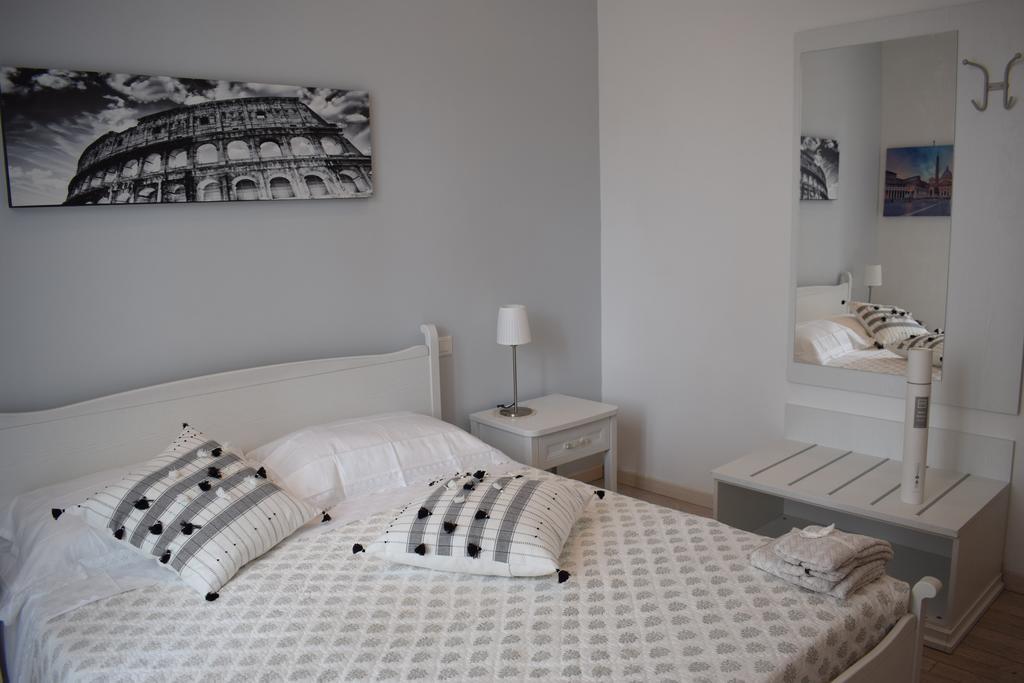 Deluxe Double or Twin Room City View