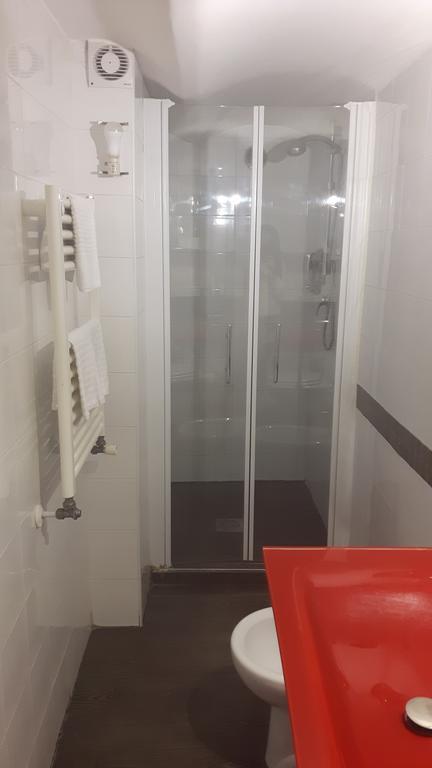 Apartment - Ground Floor,446848077:JPEG