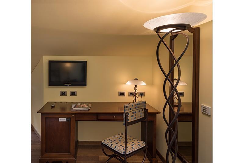 Double or Twin Room with Lake View - Attic