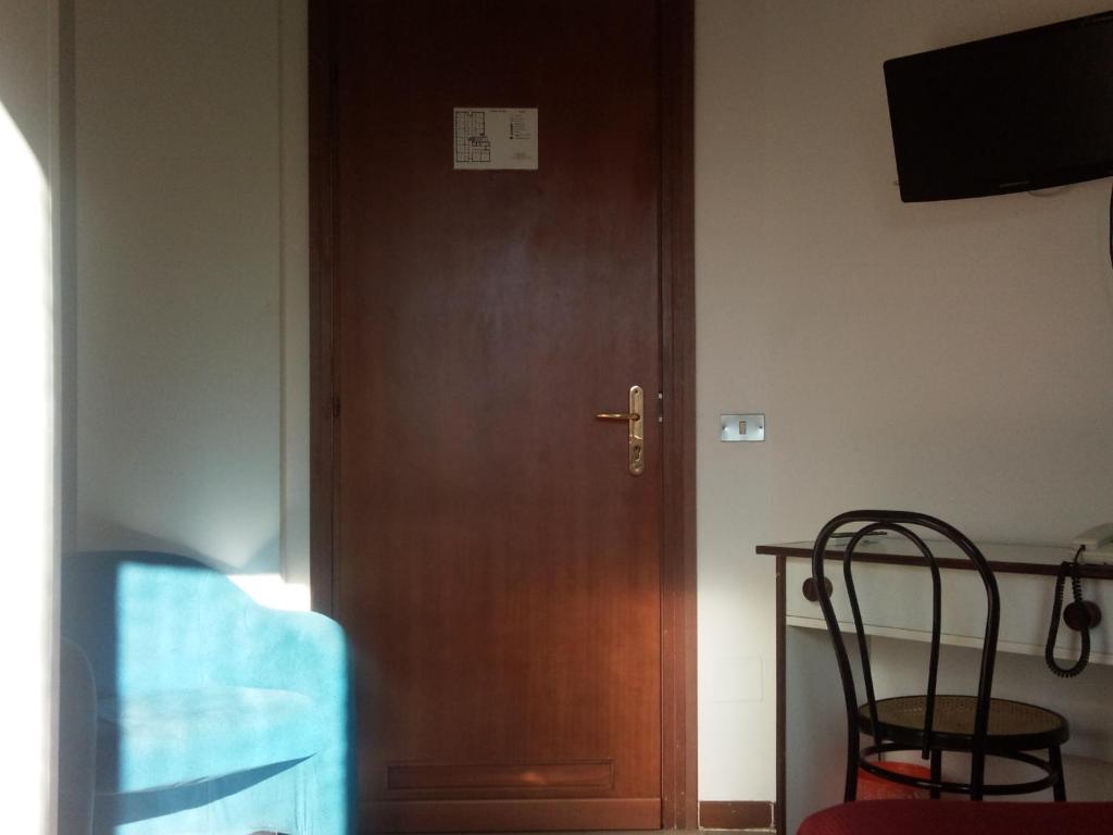 Triple Room Private External Bathroom