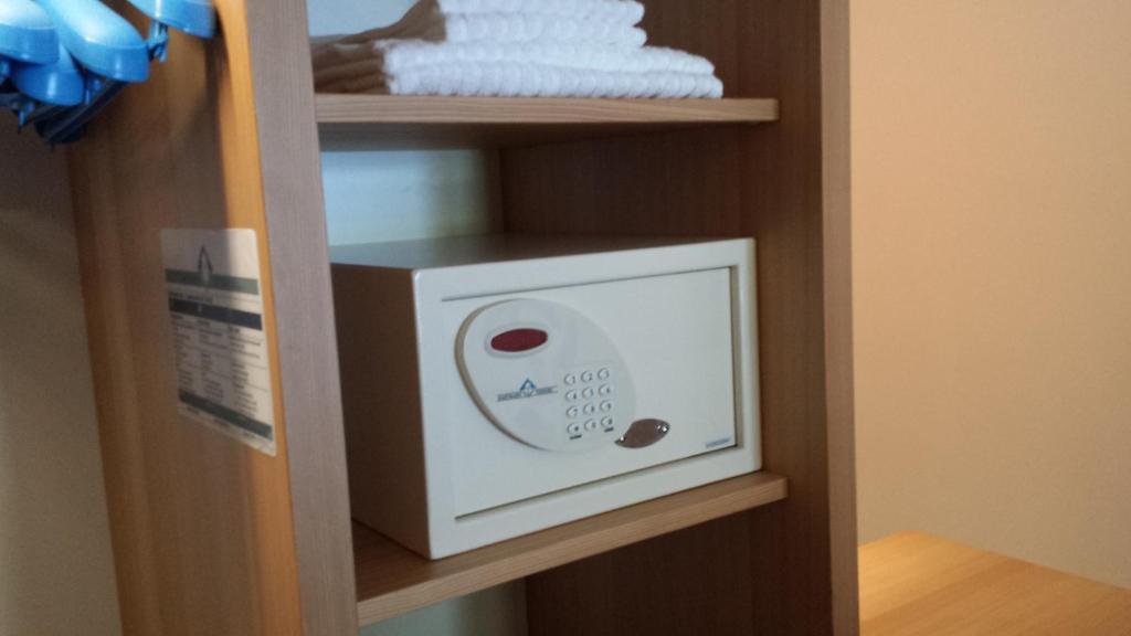 Double Room,118894468:JPEG