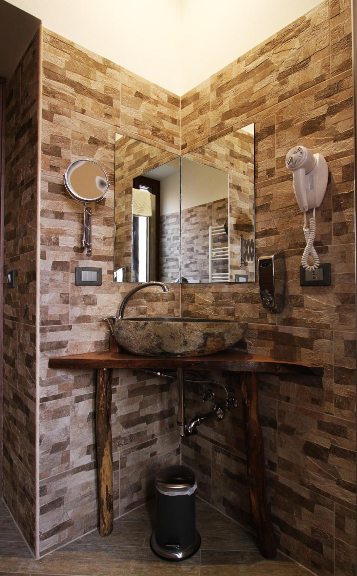 Double Room Private External Bathroom