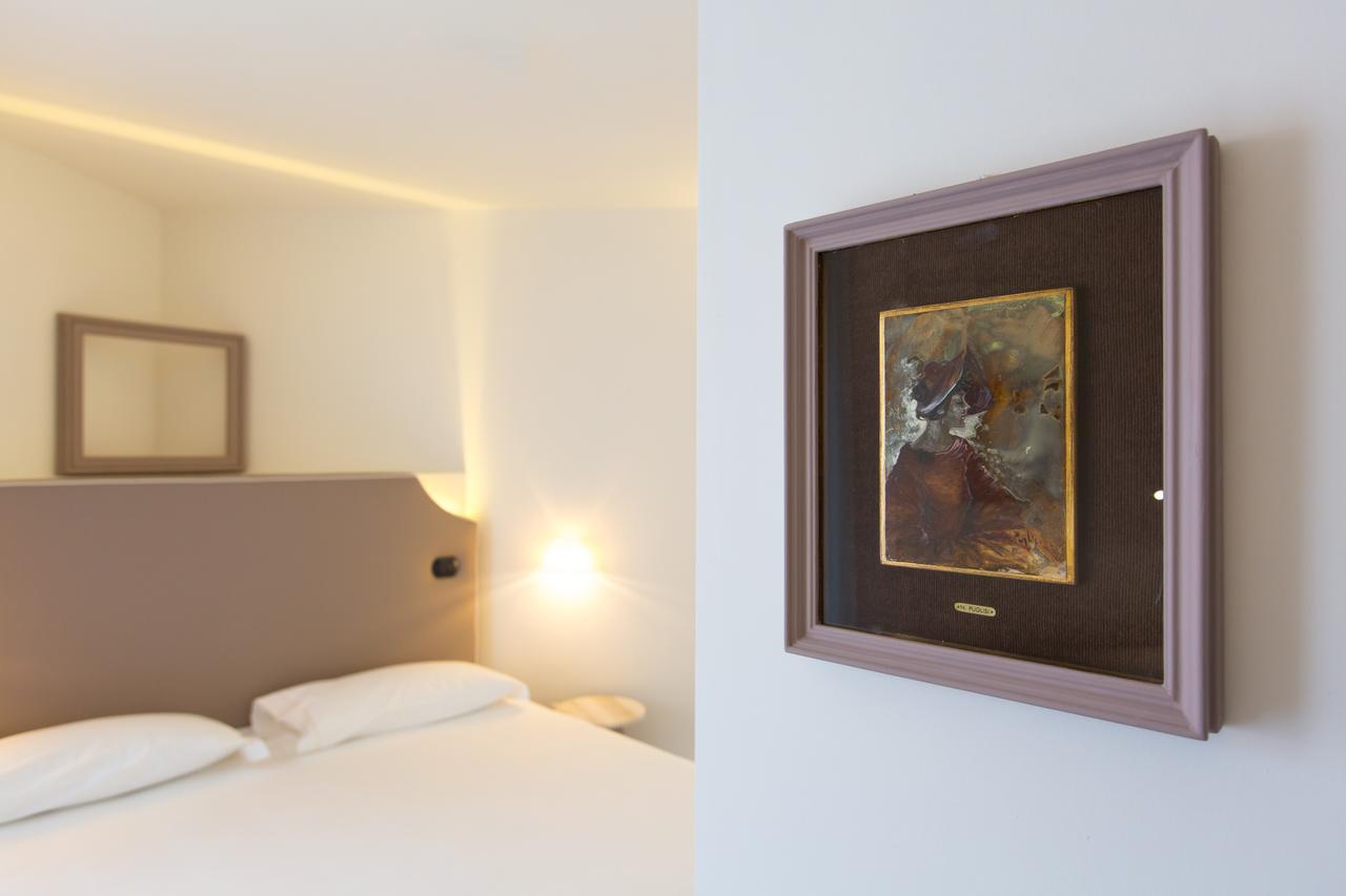 Double Room with Lake View