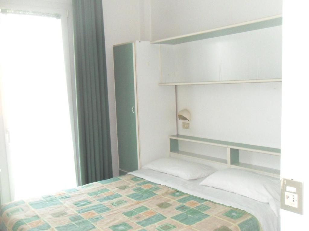 Economy Single Room,462535521:JPEG