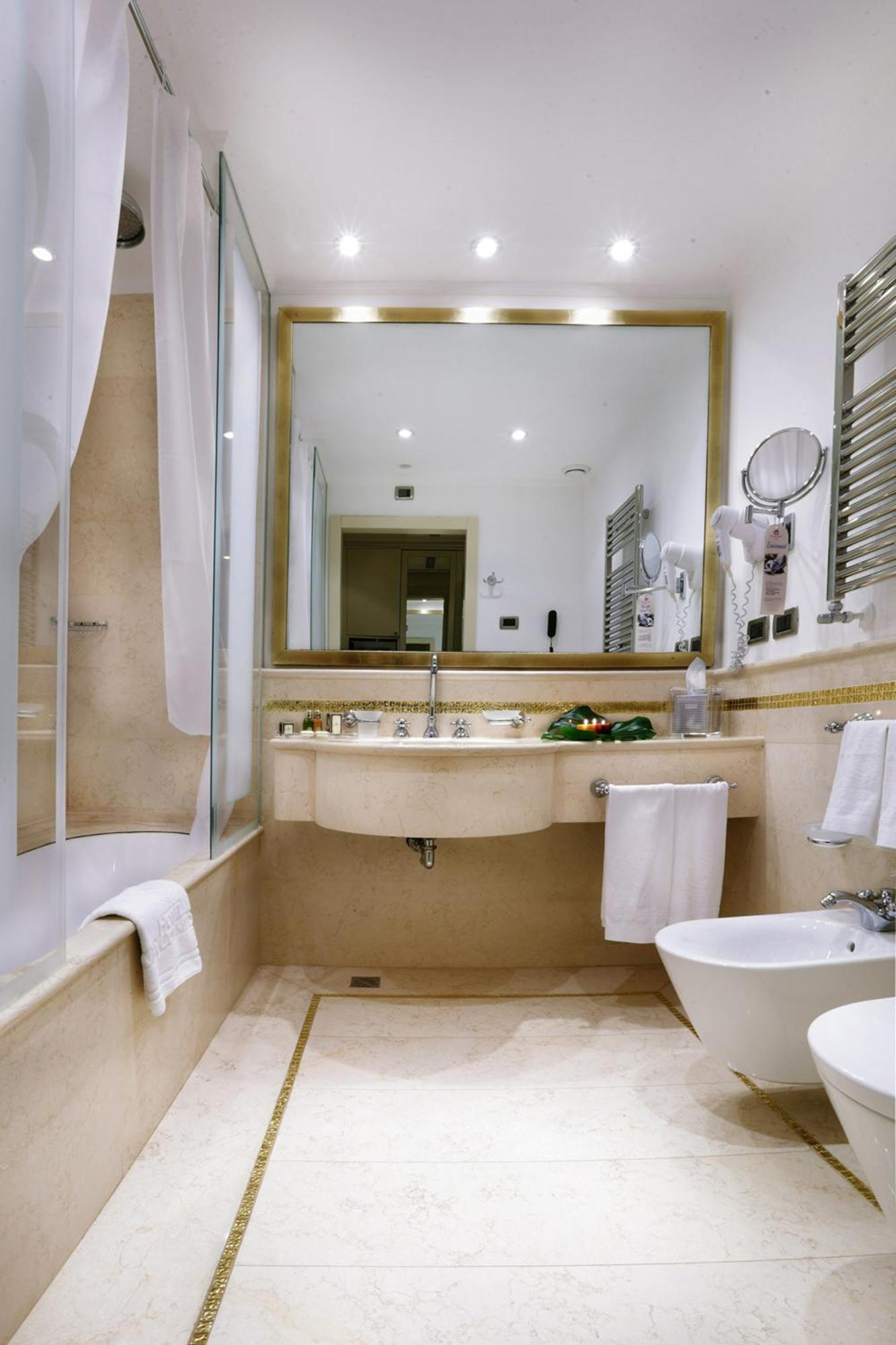 Classic Double Room,1385489441:JPEG