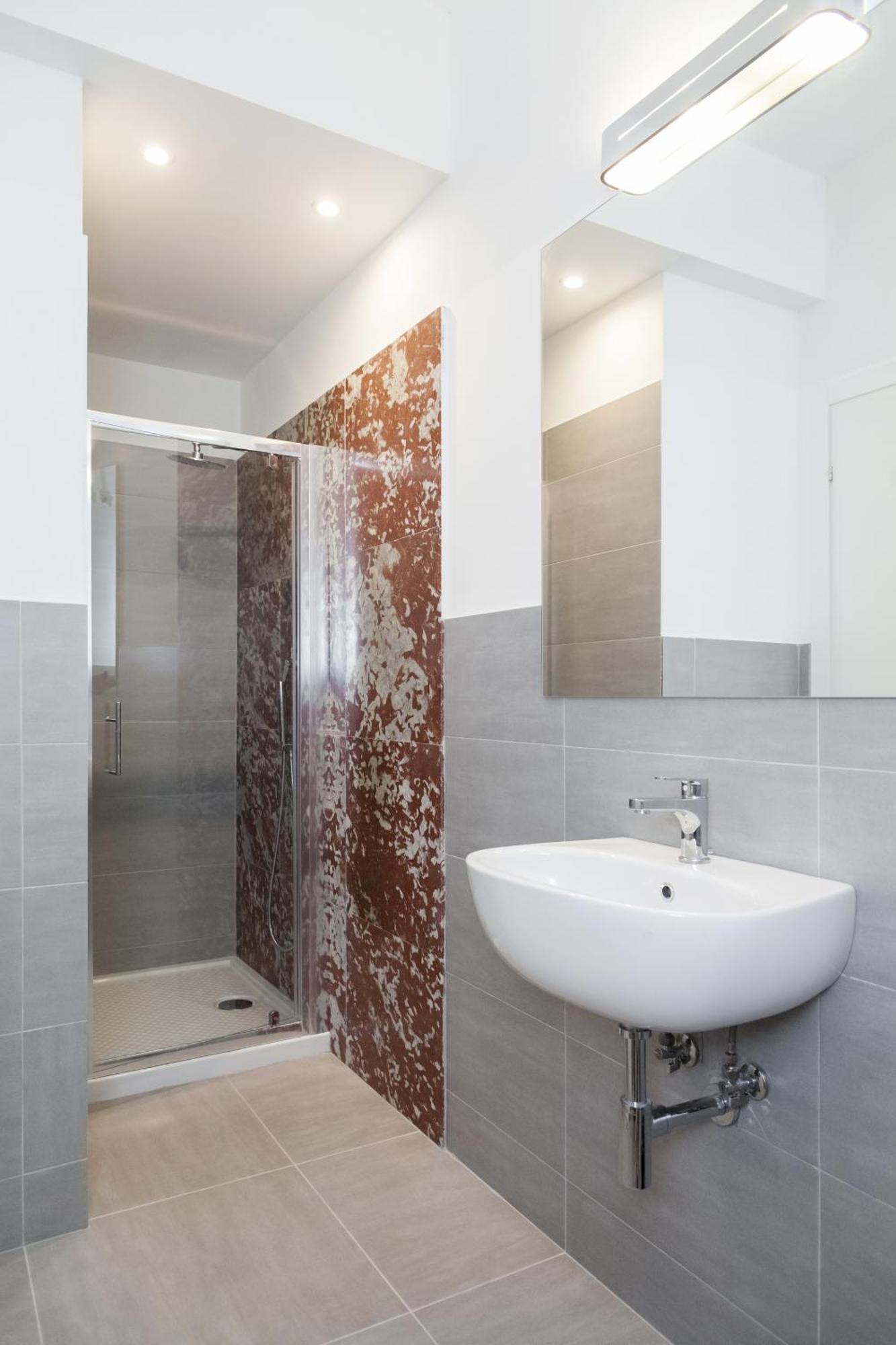 Triple Room,1563369205:JPEG