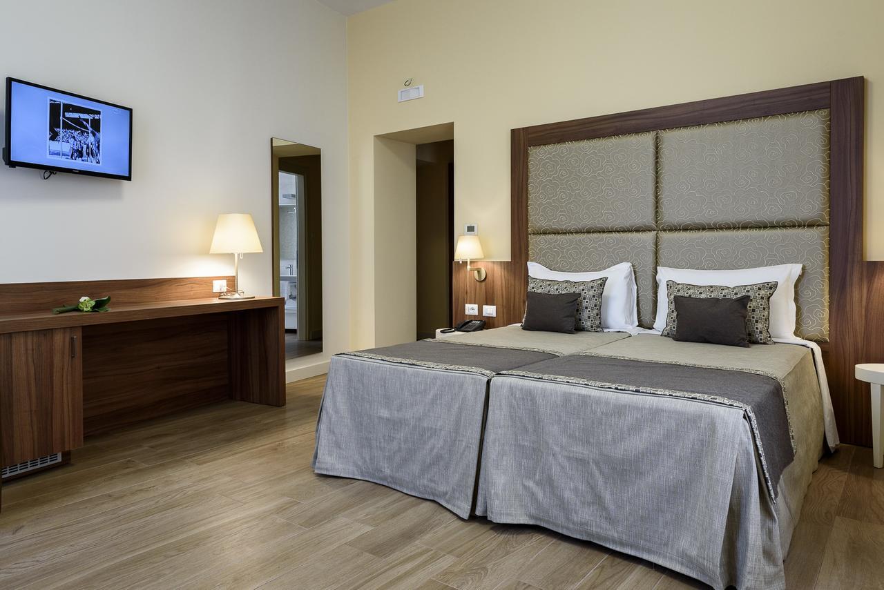 Luxury Double Room Extra Bed