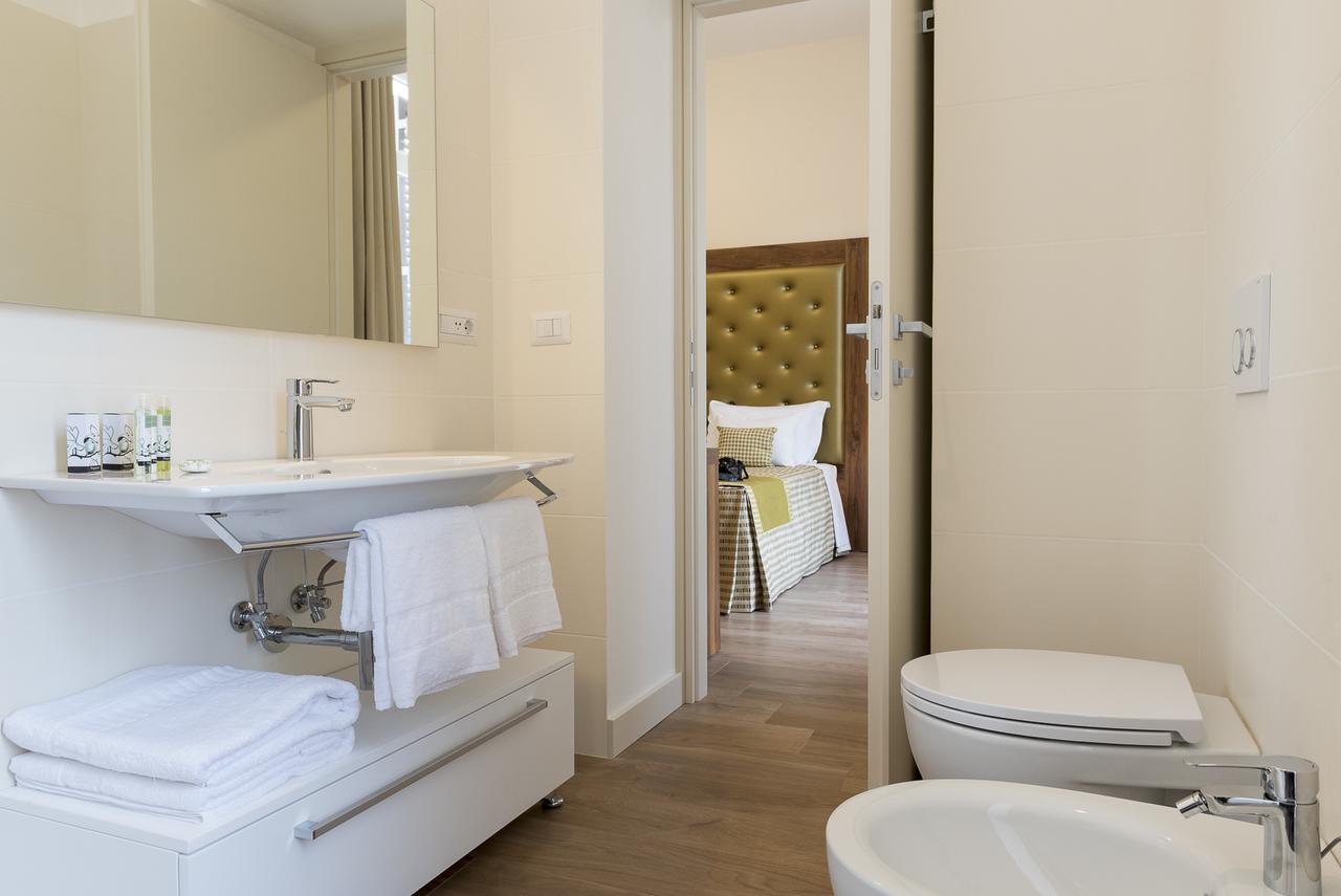 Deluxe Double Room Extra Bed