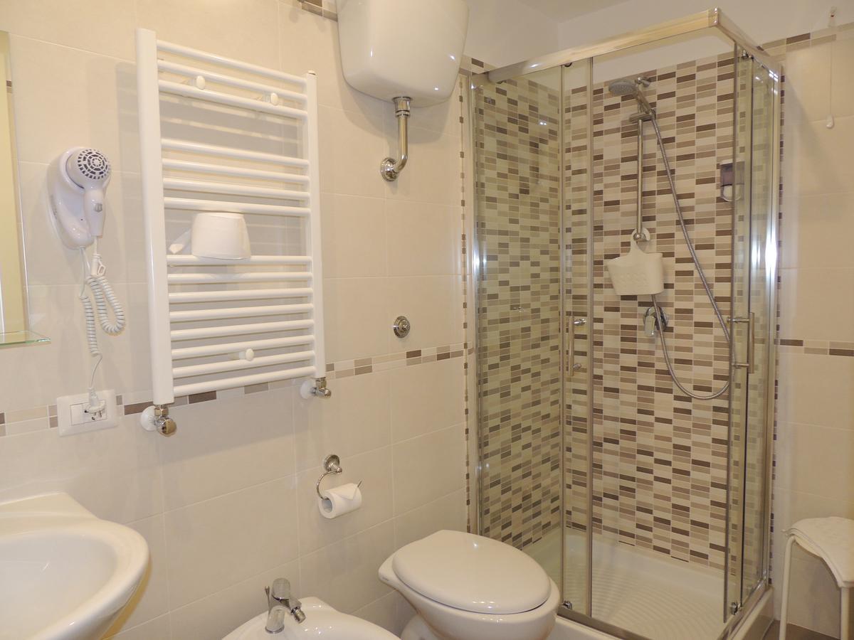 Classic Triple Room,544649568:JPEG
