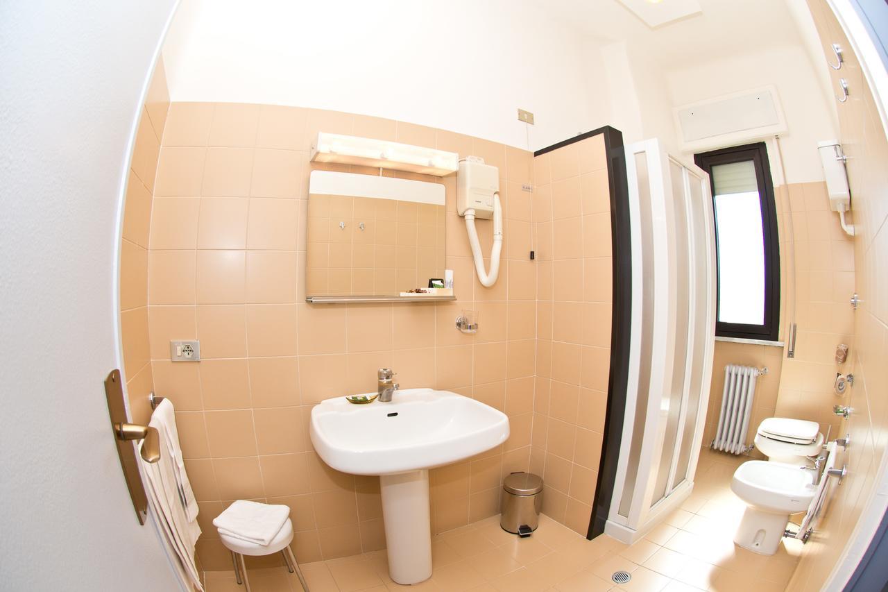 Triple Room,23081571:JPEG