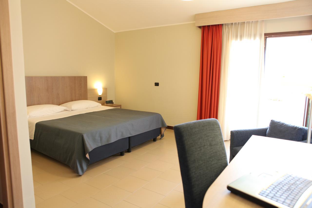 Double Room,1216455937:JPEG