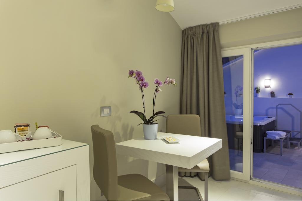 Suite Luxury con Vasca Idromassaggio e Terrazza