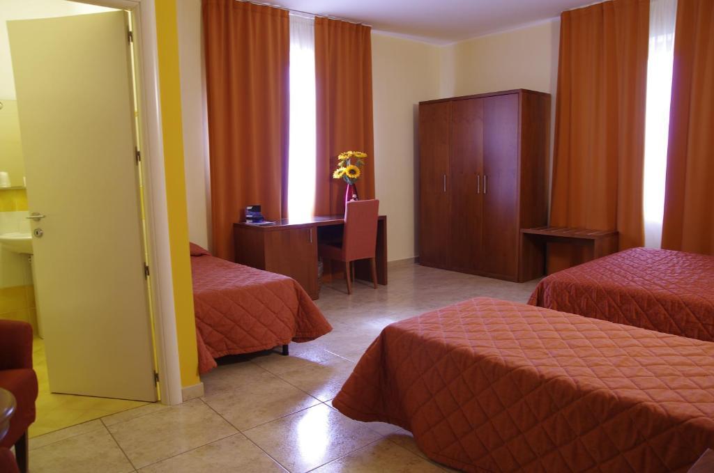 Suite (4 Adults)
