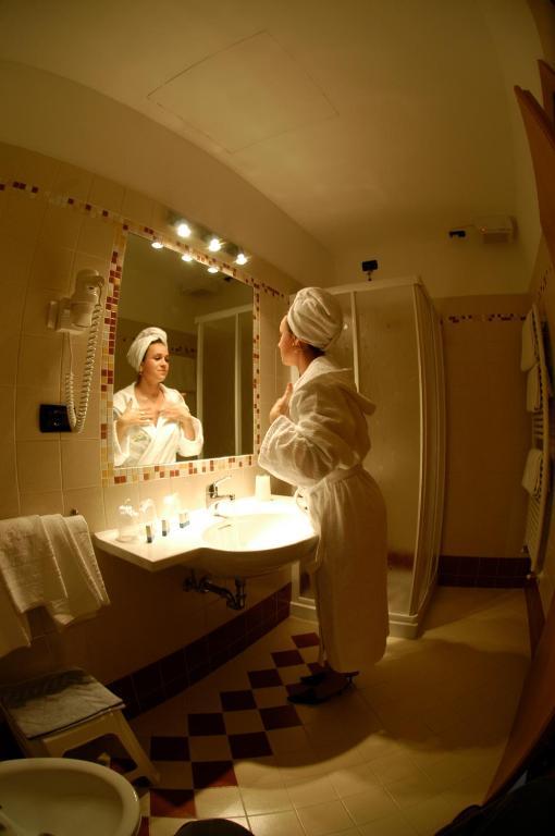 Camera Matrimoniale/Doppia con Letti Singoli