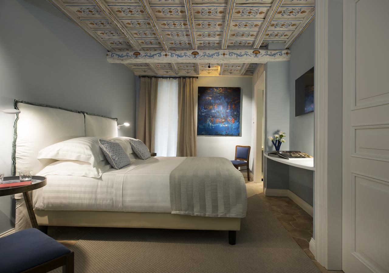 Quarto com Cama de Casal ou 2 de Solteiro