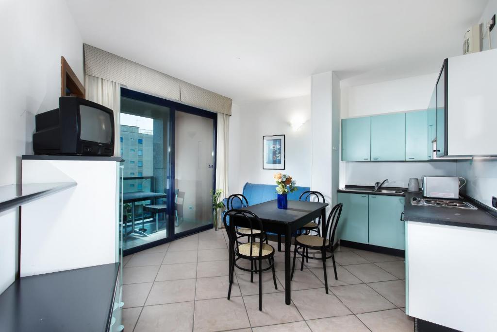 One-Bedroom Apartment,58409320:JPEG