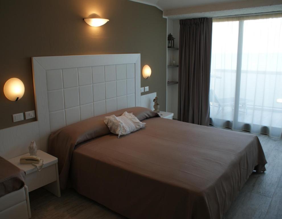 Superior Doppel- oder Zweibettzimmer mit Meerblick