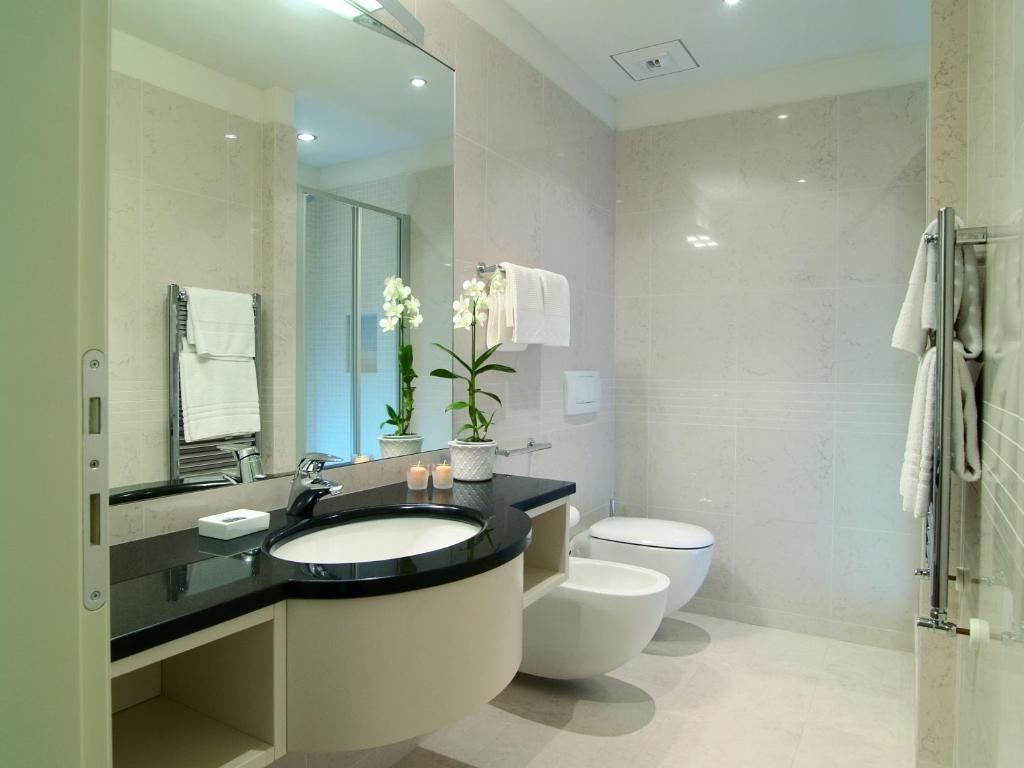 Deluxe Suite,65511655:JPEG