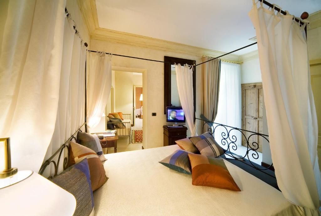 Junior Suite (3 Adults)