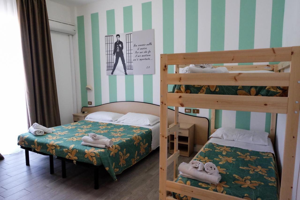 Pokój Czteroosobowy z balkonem
