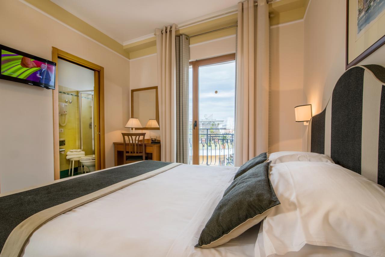 Classic Double Room with Balcony