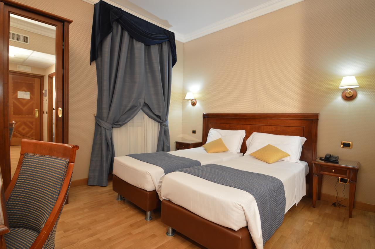 Superior Double Room Spa Bath,633077814:JPEG