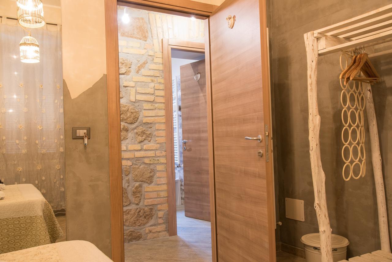 Double Room Private External Bathroom