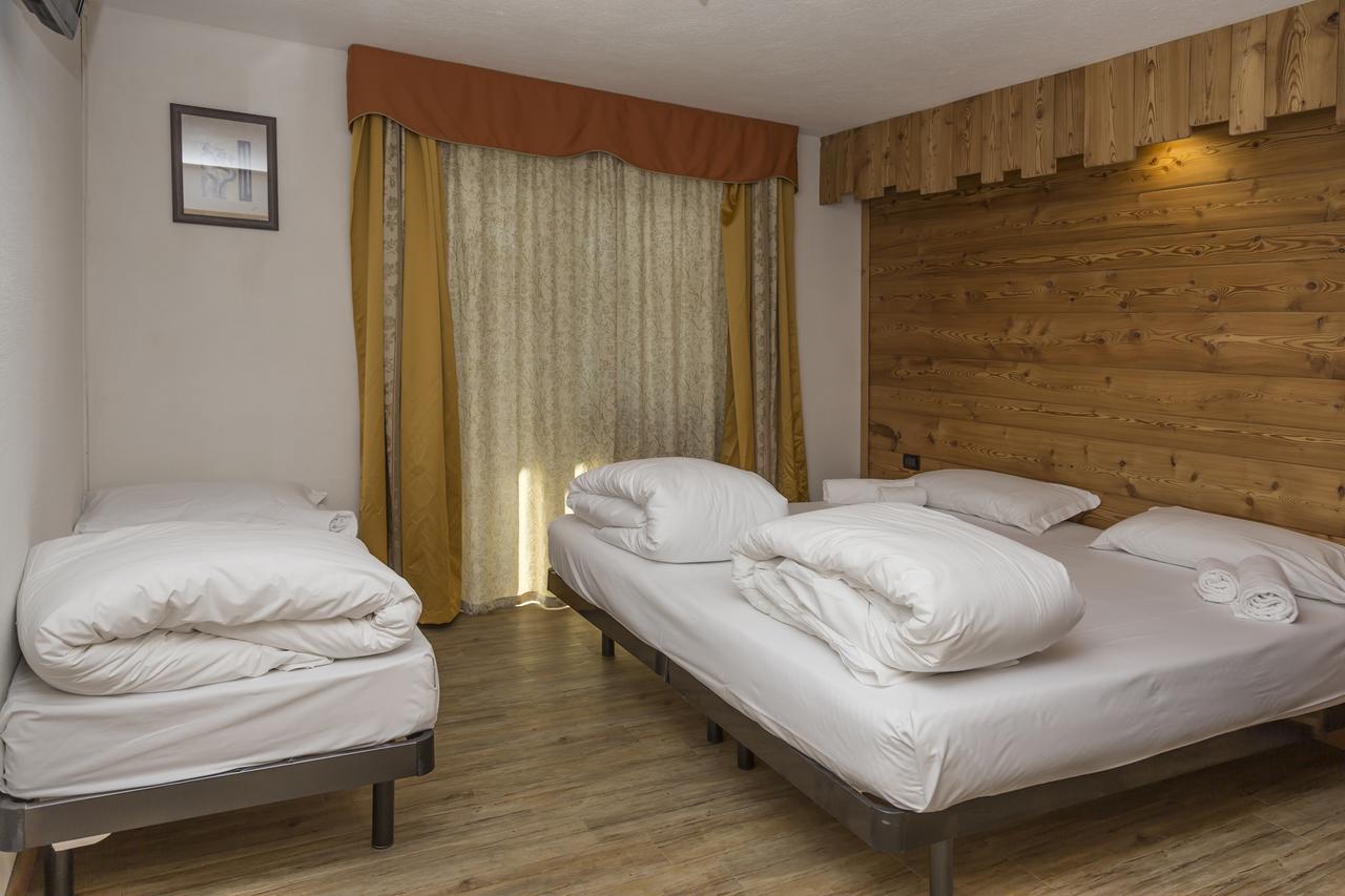 Triple Room with Balcony