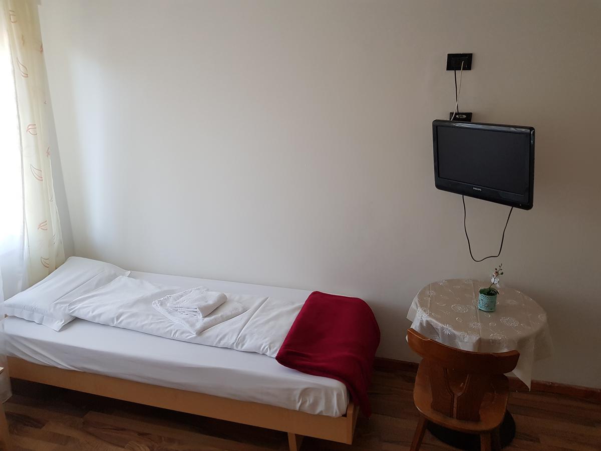 Twin Room,666108999:JPEG
