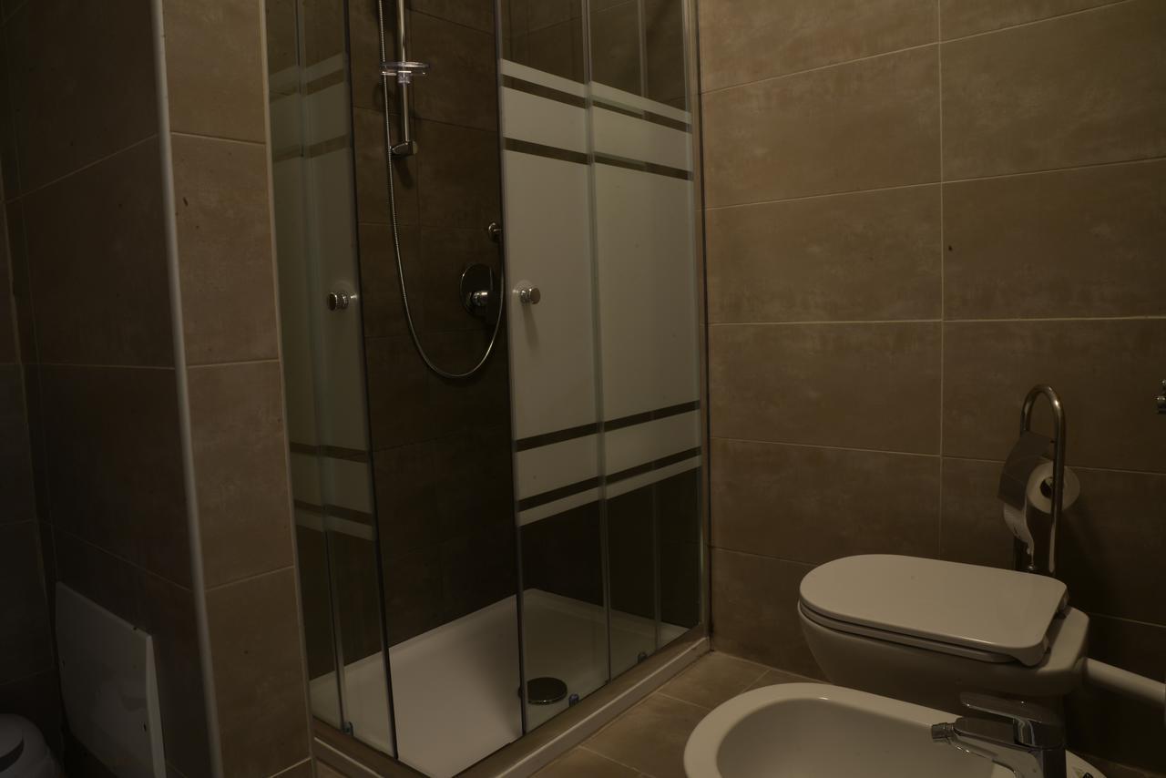 Deluxe Double or Twin Room,641598615:JPEG