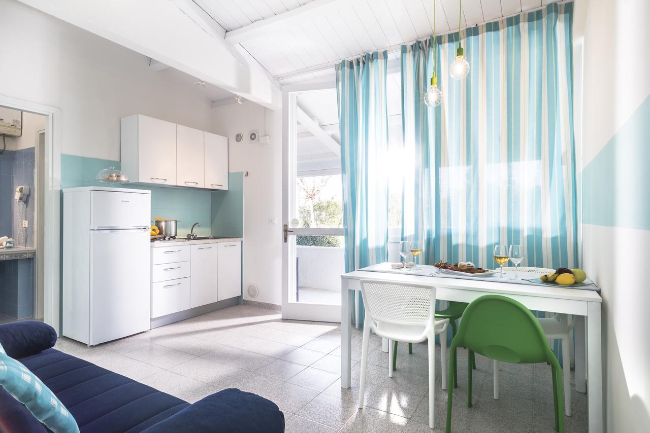 One-Bedroom Apartment,643350804:JPEG