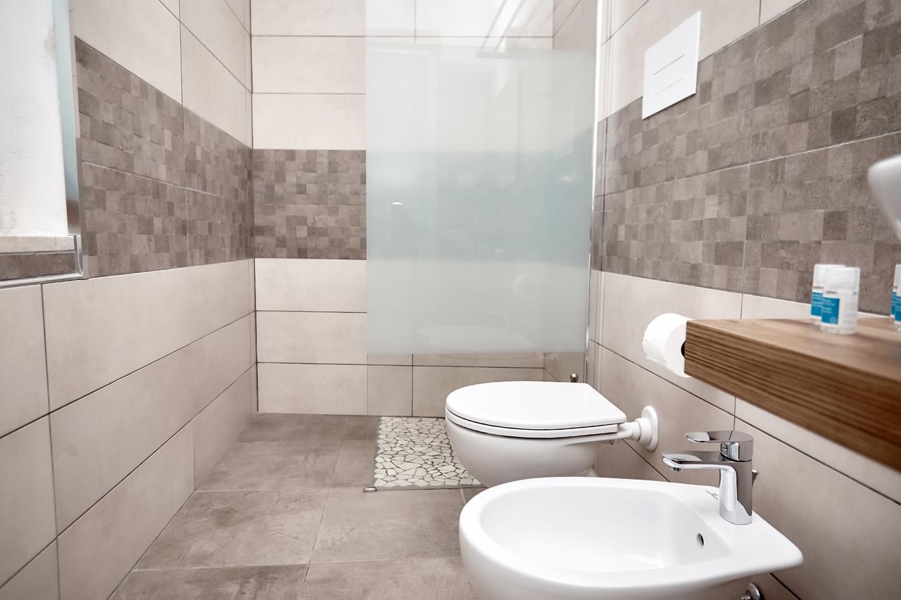 Apartament typu Junior Suite z widokiem na ogród