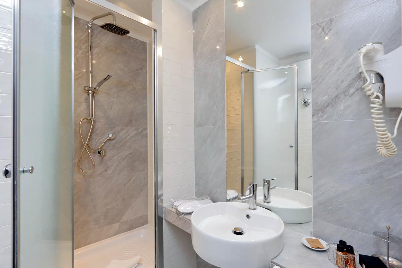 Quarto Duplo Standard