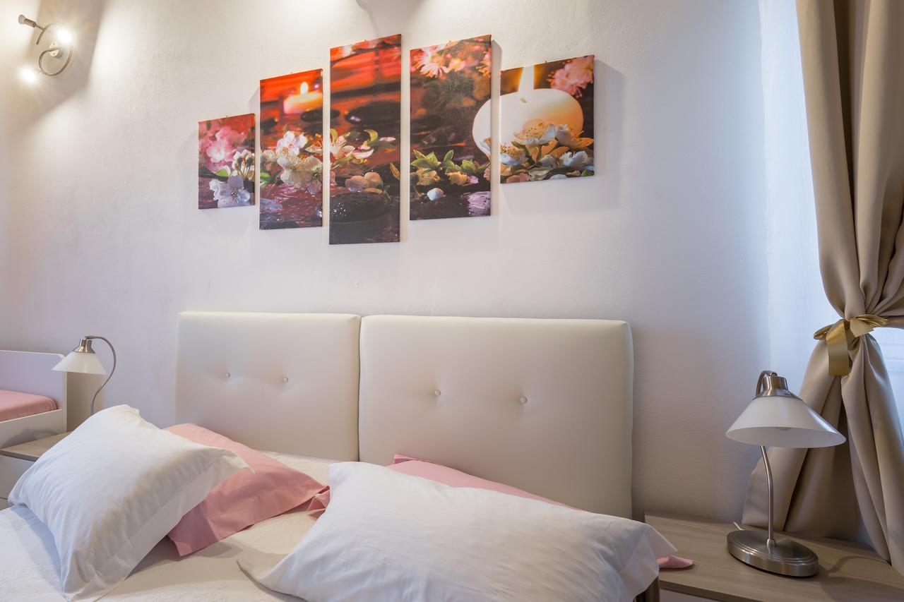 Quadruple Room with Private Bathroom,645226440:JPEG