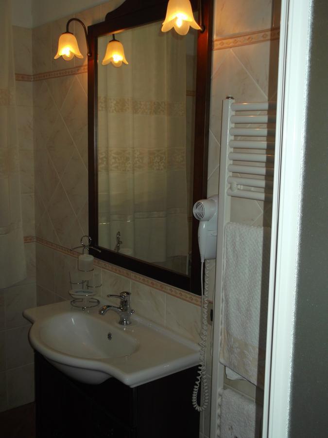 Triple Room,645916233:JPEG