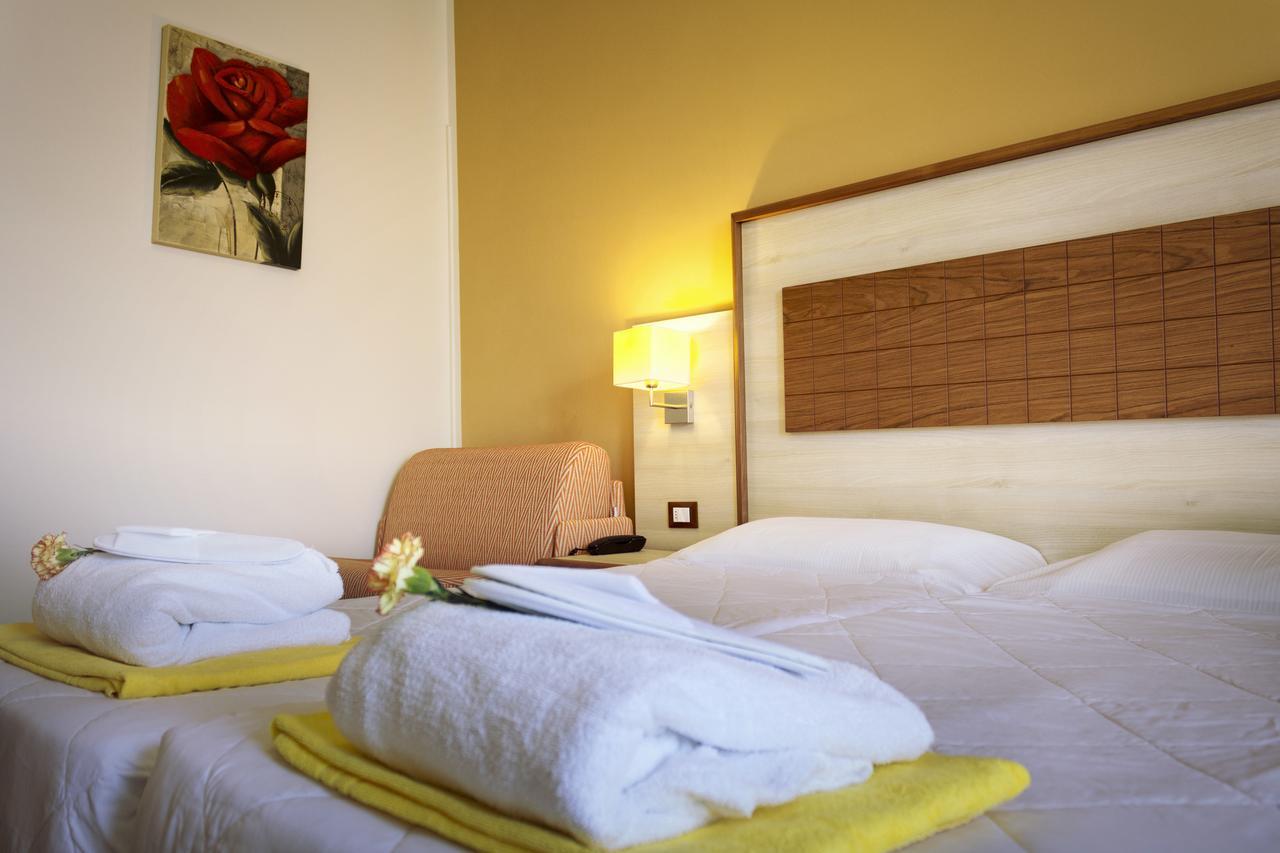 King Room Lake View