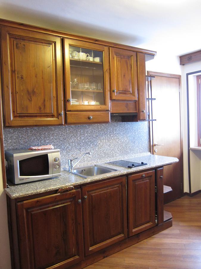 One-Bedroom Apartment,646705659:JPEG
